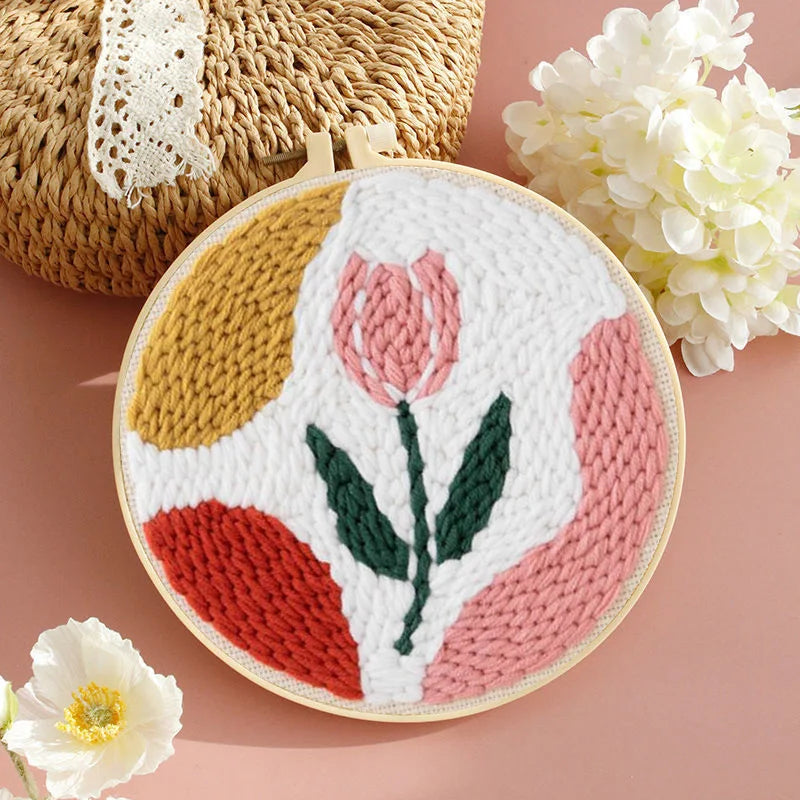 DIY Embroidery Punch Needle Kit for Beginners – Stamped Sunflower Pattern with Fabric, Yarn, Hoop & Wooden Punch Needle