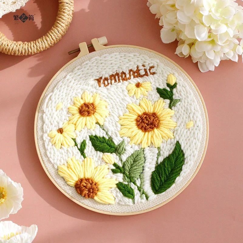 DIY Embroidery Punch Needle Kit for Beginners – Stamped Sunflower Pattern with Fabric, Yarn, Hoop & Wooden Punch Needle