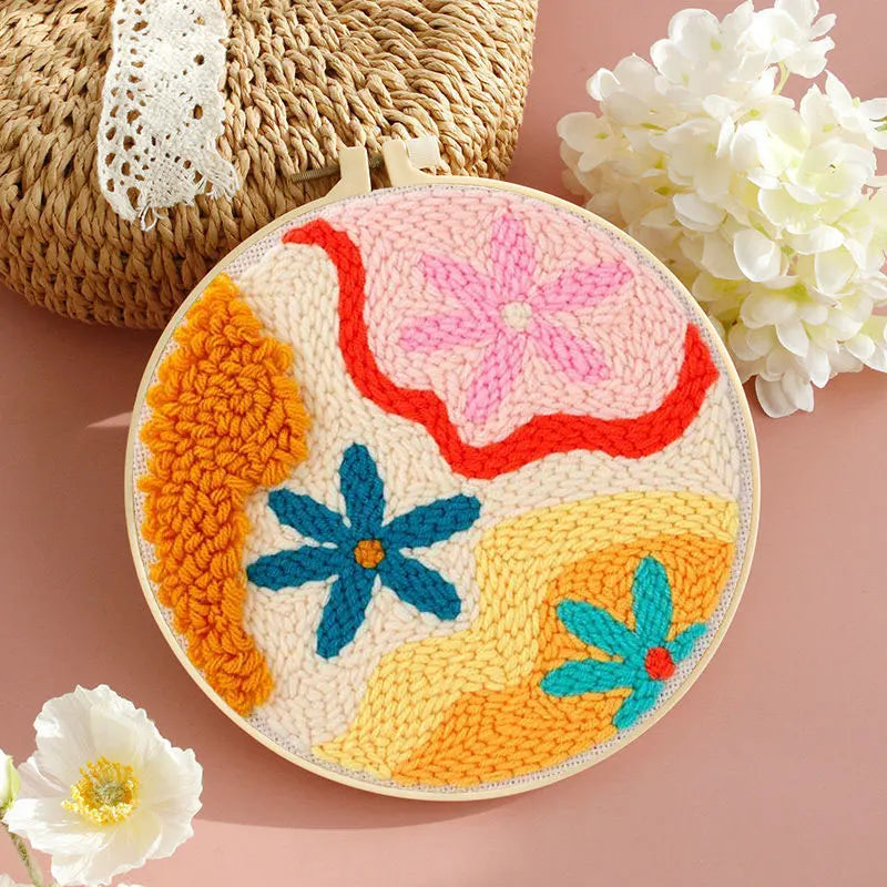 DIY Embroidery Punch Needle Kit for Beginners – Stamped Sunflower Pattern with Fabric, Yarn, Hoop & Wooden Punch Needle